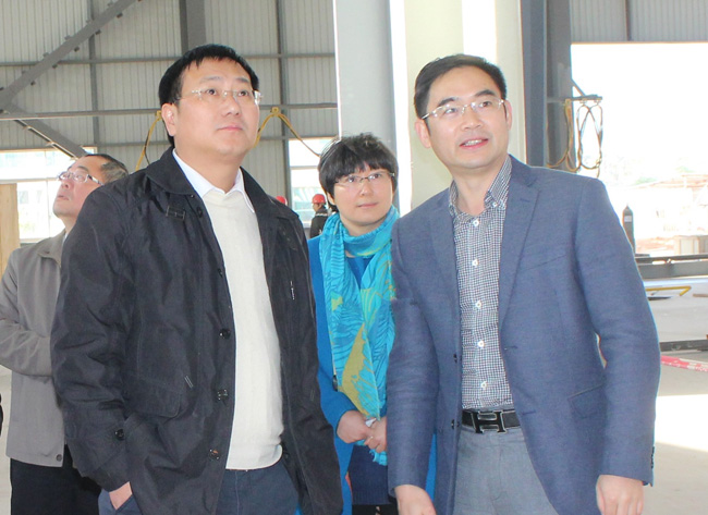 Kong desheng visited to huayu group